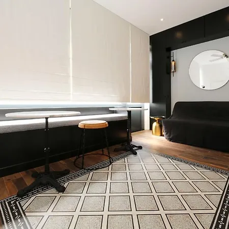 Proche Des Celebres Puces De 4p Lejlighed Paris